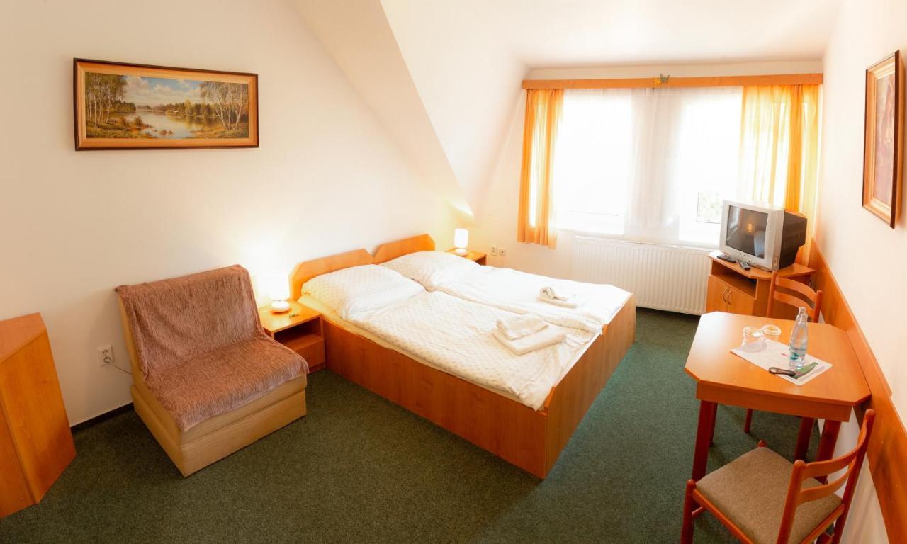 Motel Velký Rybník Dehtare  Exteriér fotografie